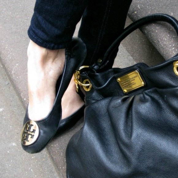 TORY BURCH REVA black w/gold emblem Ballet Flats-Size 8 - Picture 2 of 10